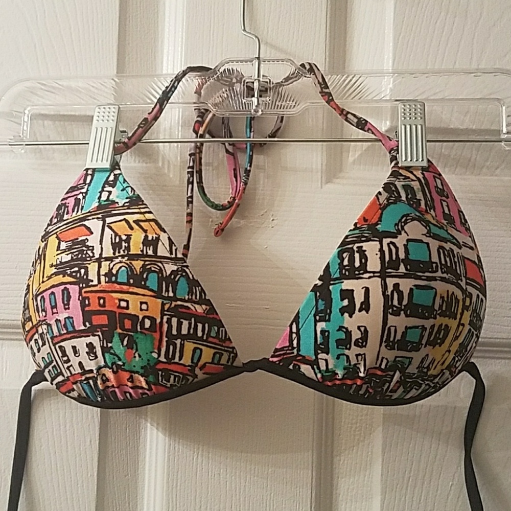 Xhilaration City Scene swim top